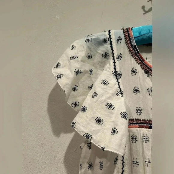 SAYLOR Bohemian White Short Sleeve Smocked Mini Dress / Size Medium - Picture 4 of 7